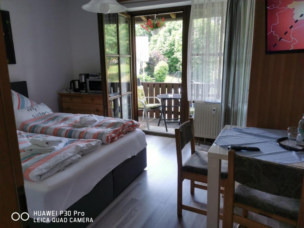 Aparthotel-Chrysantihof - Aleksandra 茨维泽尔 外观 照片